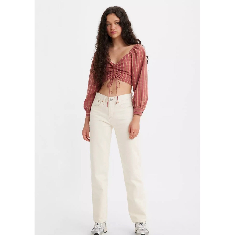 NWT Levi's Women's Low Pro White Denim Jeans, 33x30. Relaxed‎ Fit, Straight Leg